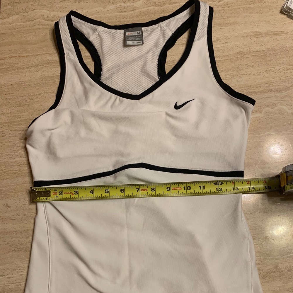 Nike women’s tank top M